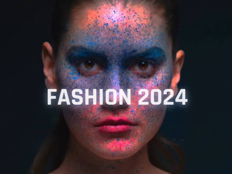 Scroll Sequence for a Fashion Introduction